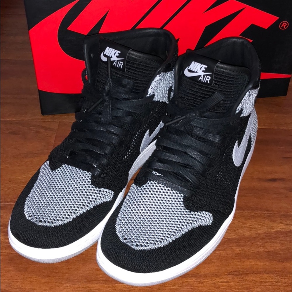 Air Jordan 1 flyknit